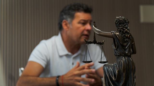 Truck accident lawyer vs car accident lawyer